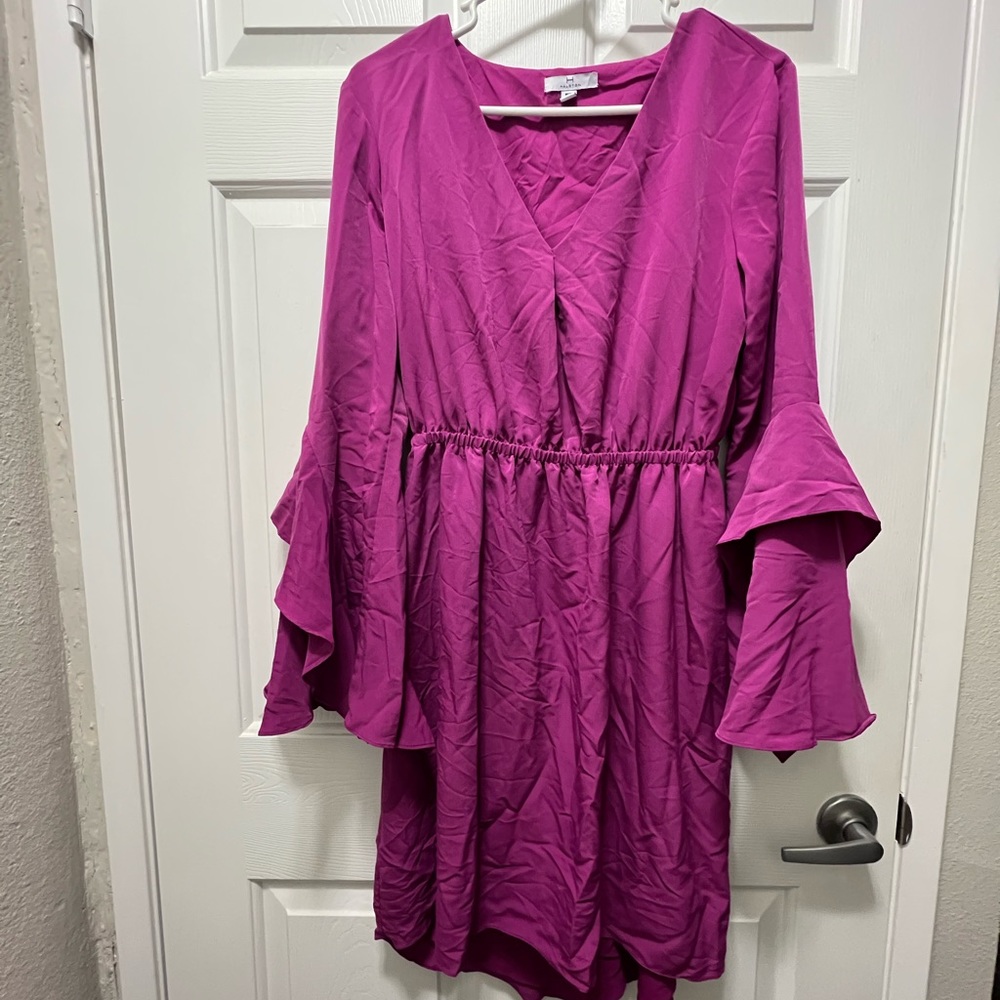 Medium long sleeve short purple dress